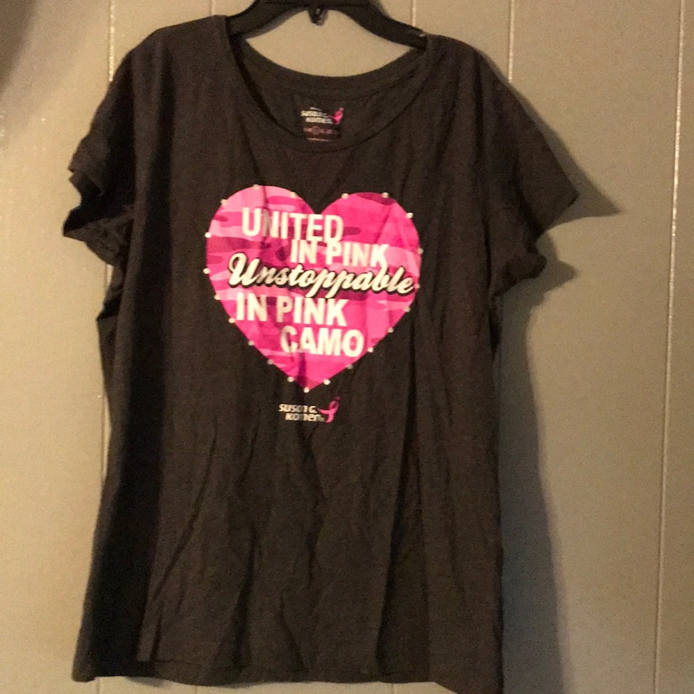 Women’s Susan G Komen shirt size L